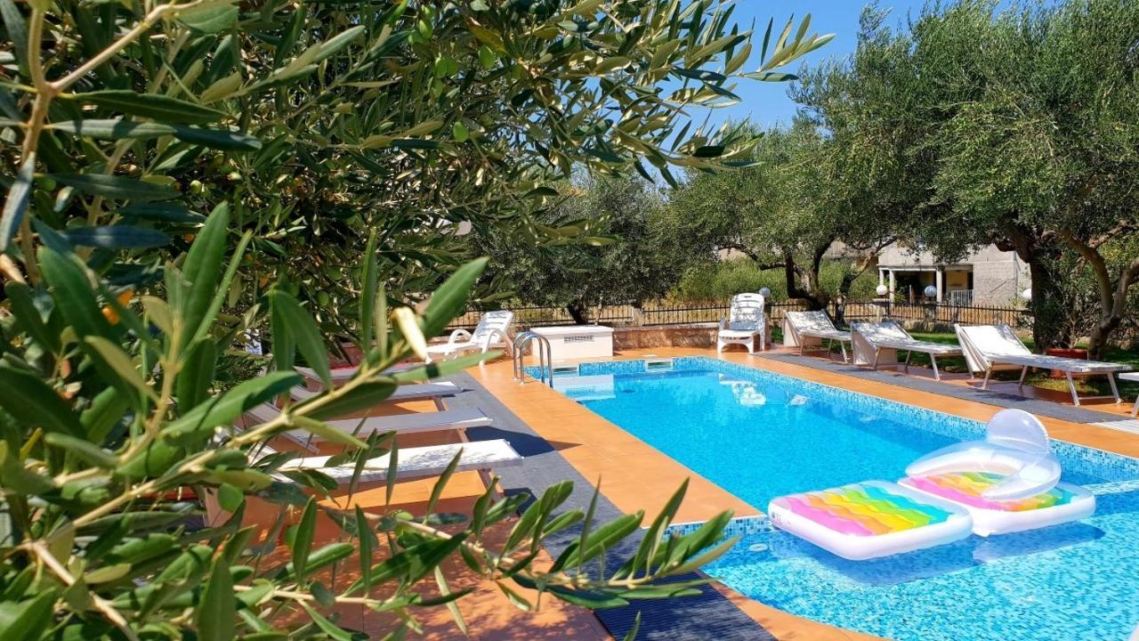 Family Friendly Apartments With A Swimming Pool Nevidjane, Pasman - 18054 Nevidane Luaran gambar